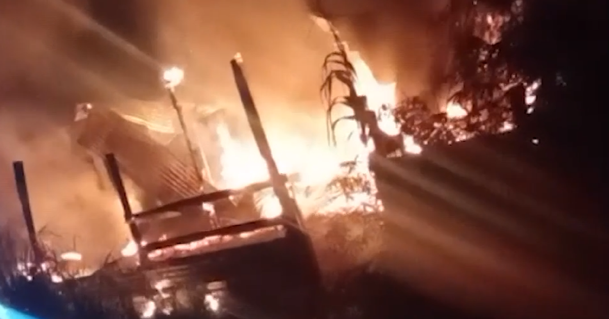 Incendio en Puntas de Manga destruyó vivienda de una familia con dos niños; solicitan donaciones