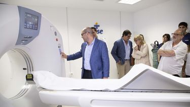 ASSE inauguró un tomógrafo en el INOT: en 2027 todos los hospitales públicos contarán con esta tecnología