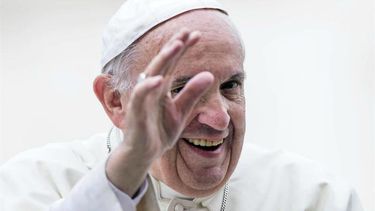 Papa Francisco pidió soluciones negociadas en Venezuela