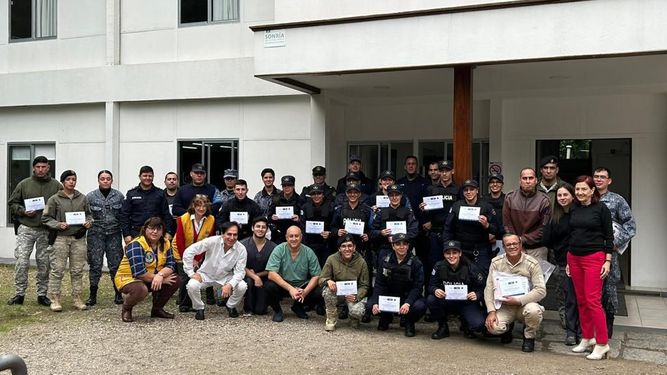 Policías fueron capacitados por trabajo de parto en móviles.