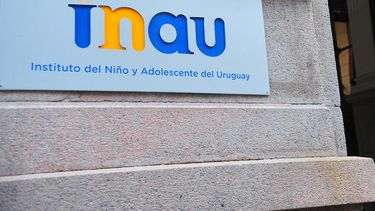 Adolescente de 15 años que estaba bajo amparo del INAU murió tras sufrir cuadro de gastroenterocolitis Adolescente de 15 años que estaba bajo amparo del INAU murió tras sufrir cuadro de gastroenterocolitis