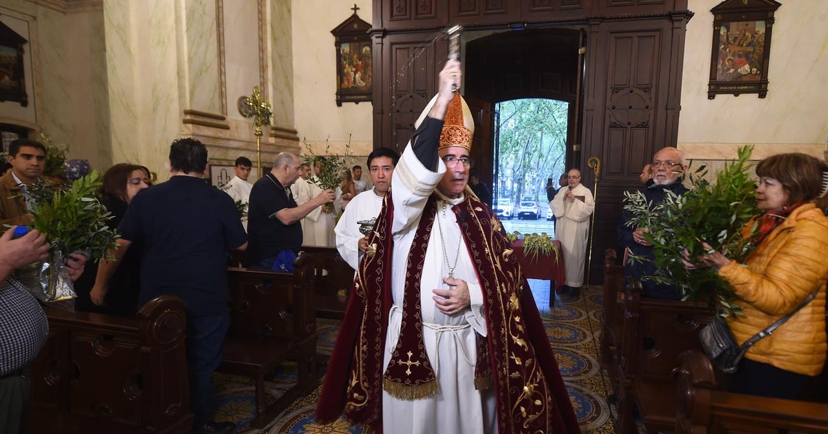 Sturla presidió la misa del Domingo de Ramos y pidió por la paz en Medio Oriente