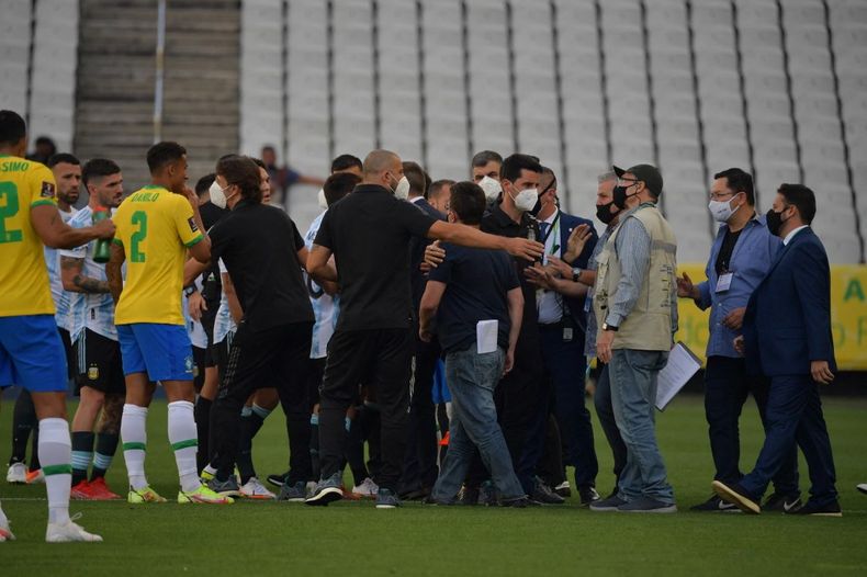 Brasileños vs argentinos, una historia de desencuentros futbolísticos
