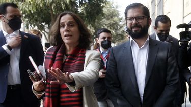 El presidente chileno Gabriel Boric estudió junto a su gabinete los alegatos presentados por Bolivia.