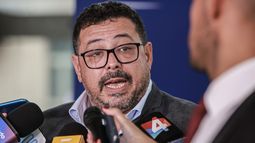 Sánchez defendió asignación de Argimón y Ache y dijo que le asombra la crueldad desde la oposición