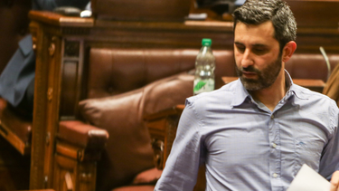 Yamandú Orsi se reunió con bancada del FA en un encuentro fructífero, según Mariano Tucci