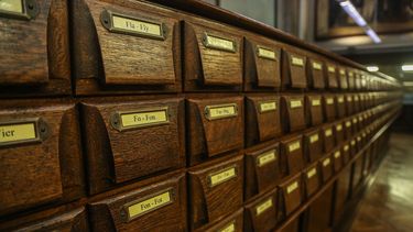 Biblioteca Nacional descentralizará acceso a textos de siglos XIX y XX mediante digitalización