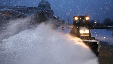 una gran tormenta invernal causa estragos en el este de eeuu