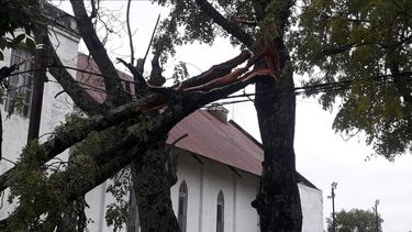 UTE informó que más de 74.000 hogares se vieron afectados por el temporal.