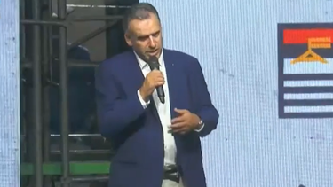 Primer acto político de Yamandú Orsi tras la denuncia