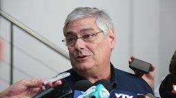 Diego Sanjurjo acompañó a quienes brindaron información sobre desaparecidos en el Comando de la Armada