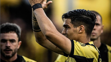 Matías Arezo se despidió de Peñarol.