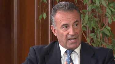 Daniel Salinas buscará la presidencia, pero del Colegio Médico