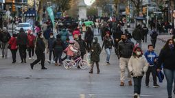 Ley de aglomeraciones deja de regir el miércoles y no volverá a aplicarse