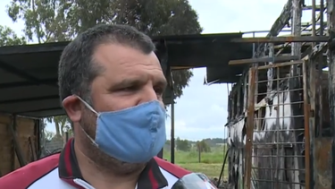 Un policía y sus hijos perdieron todo tras incendio de su hogar provisorio
