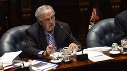 Heber contra asignación de publicidad gratuita para preservar la libertad comercial