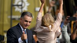 Con emoción, mucho placer y mucha responsabilidad: así vivió la jornada Yamandú Orsi