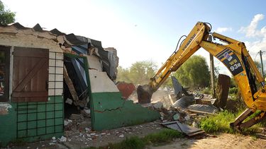 Demolieron la última casa del Kennedy: Es el inicio de una nueva etapa para las familias, dijo Lacalle Pou