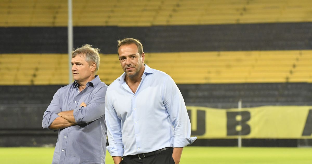 Ruglio respaldó a Diego Aguirre y llamó a 