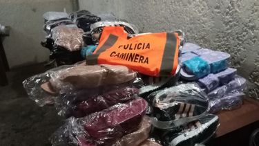 Incautaron más de 400 pares de calzado valuados en medio millón de pesos