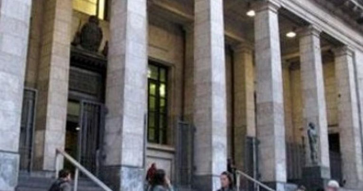 Biblioteca Nacional: el gobierno admitió 