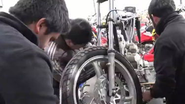Comenzaron los cursos de moto reciclaje en Canelones para jóvenes
