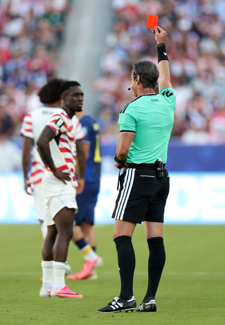 Donald Trump confirmó que pidió a la FIFA que reconsiderara la sanción de Balogun