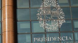 Gobierno evalúa medidas ante el aumento de casos de COVID-19