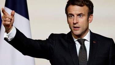 Francia autoriza vacuna anticovid Novavax