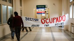 El Frente Amplio revisará normativa sobre ocupaciones que dispuso la LUC, aseguró Hugo Barreto