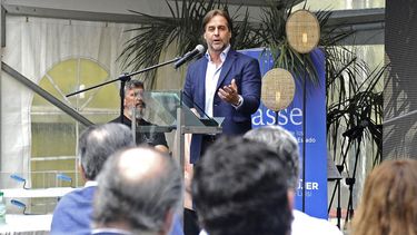 Luis Lacalle Pou inauguró la ampliación de una sala destinada al cuidado de recién nacidos | Presidencia