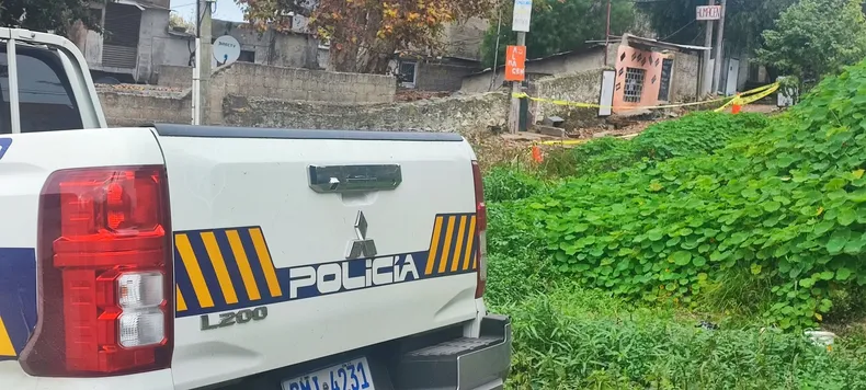 Joven de 18 años fue baleado en la cara y está grave tras un ataque cerca de la Fortaleza del Cerro