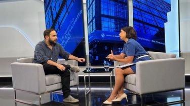 Tenemos un equipo potente: Gonzalo Civila destacó la conformación del gabinete del Frente Amplio