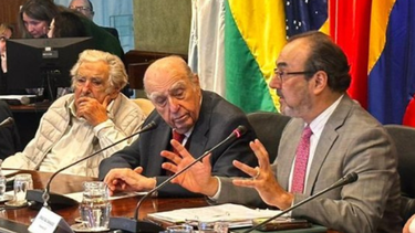 José Mujica y Julio María Sanguinetti coincidieron en que los países de América Latina deberían ser más flexibles