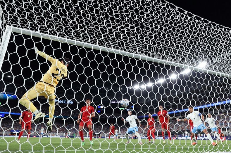 Los cinco goles de Uruguay ante Bolivia, para ver por primera vez o volver a gritar | AFP