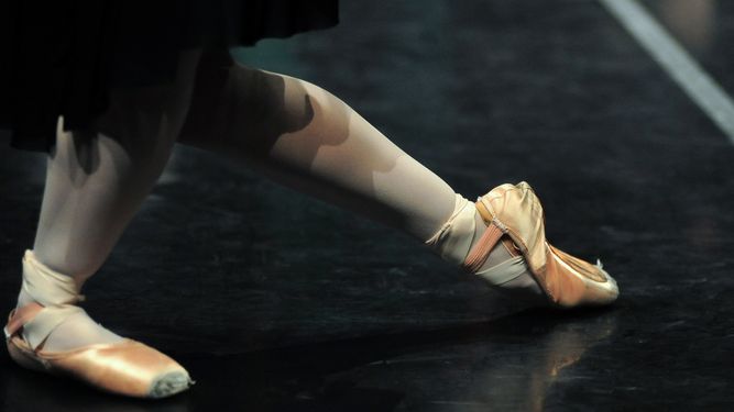 Sodre y sindicato de bailarines negocian para estreno de Cascanueces