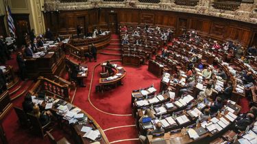 Aprobaron proyecto de resolución que condena la dictadura cubana