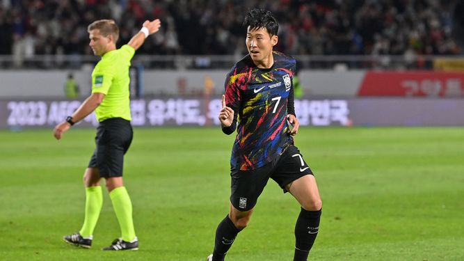 Corea del Sur incluye al delantero de los Spurs, Son Heung-min.