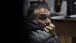 Senadores del FA analizan acciones parlamentarios por mensajes de Astesiano