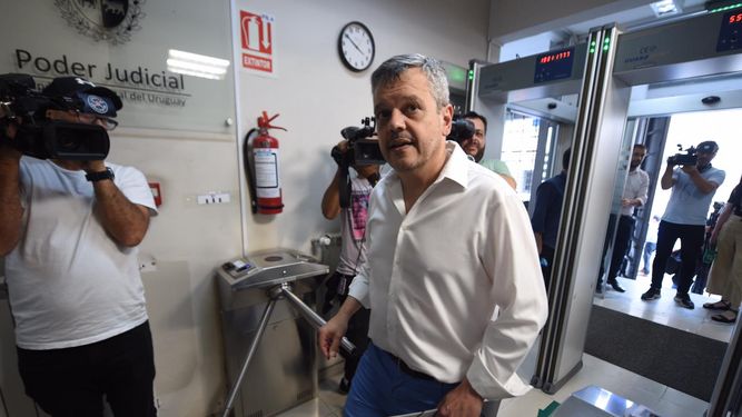 Gustavo Leal, asesor de seguridad del Frente Amplio, concurrió a una audiencia por el caso Astesiano.