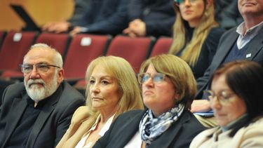 Carolina Cosse señaló que la Inteligencia Artificial es el mayor desafío educativo