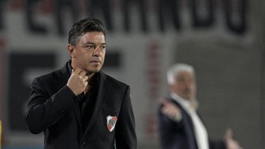 gallardo dejara su cargo en river plate tras ocho anos