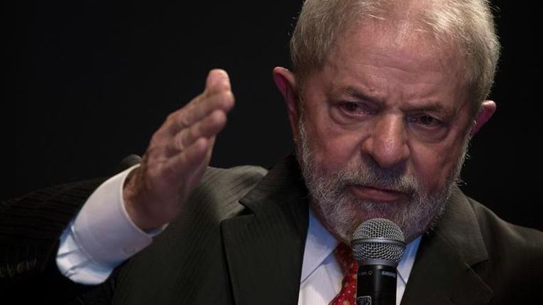Lula fue condenado a 9 años y medio de prisión por corrupción