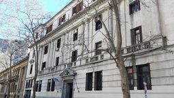 El déficit fiscal aumentó en el año móvil cerrado en mayo y se ubicó en 3,5% del PIB
