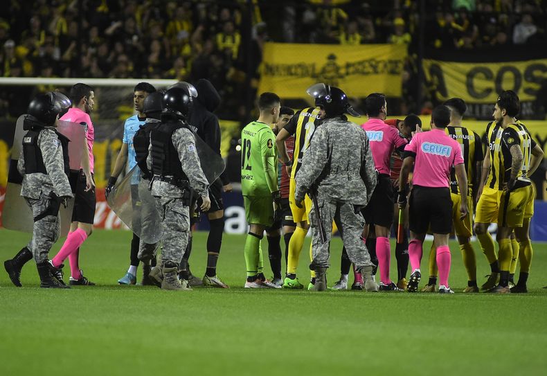 La Fiscalía avanza en la investigación por los incidentes en el partido entre Boston River y Peñarol en el Parque Viera.