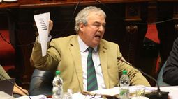 Siga en vivo la interpelación del FA al ministro Heber