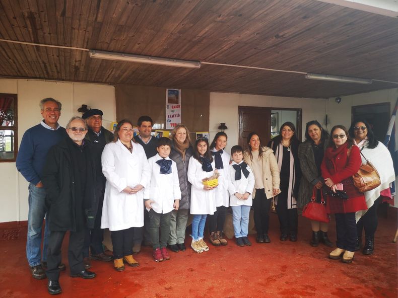 En Salto 73 familias accedieron a energía eléctrica.