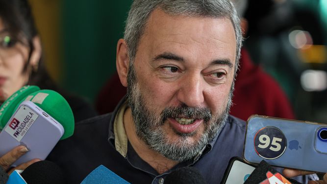 Mario Bergara dijo que no está sobre la mesa prohibir actividad de cuidacoches, pero sí su fiscalización