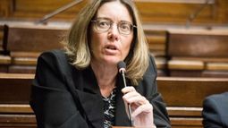Piden datos sobre pensiones a exiliados y presos políticos
