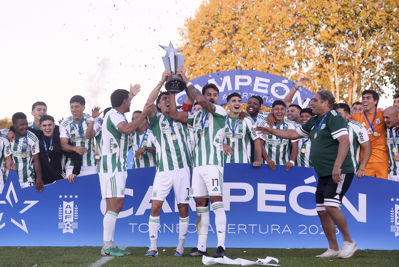 Histórico: Racing igualó ante City Torque y se coronó campeón del Torneo Apertura 2026